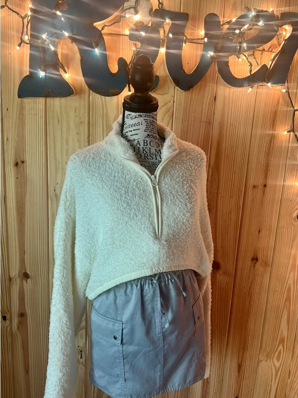 🔆☀️🌸SKIMS Cozy Cropped Half-Zip Pullover in Bone🌸☀️🔆 - Picture 8 of 16